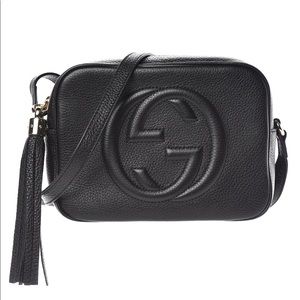 Gucci pebbled calfskin small SoHo Disco bag black.